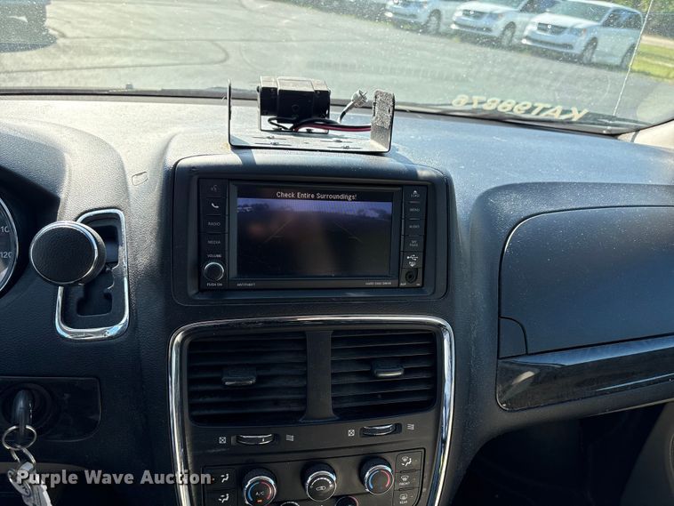 image for item NK9075 2019 Dodge Grand Caravan handicap accessible van