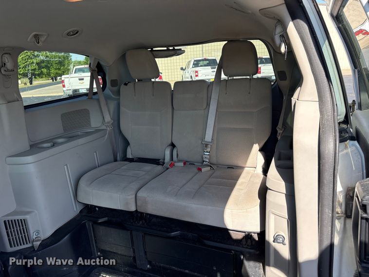 image for item NK9075 2019 Dodge Grand Caravan handicap accessible van