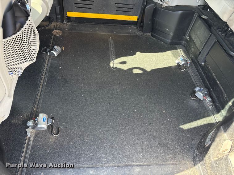 image for item NK9075 2019 Dodge Grand Caravan handicap accessible van