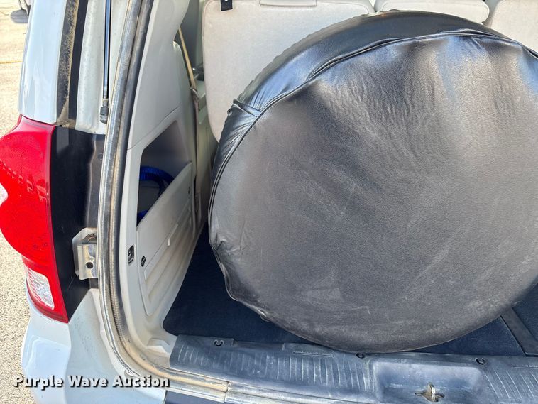 image for item NK9075 2019 Dodge Grand Caravan handicap accessible van