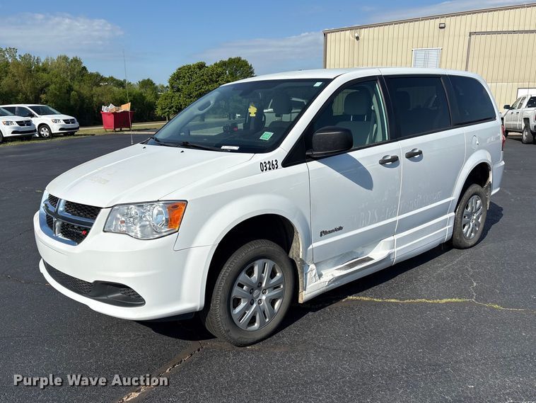 image for item NK9076 2019 Dodge Grand Caravan handicap accessible van