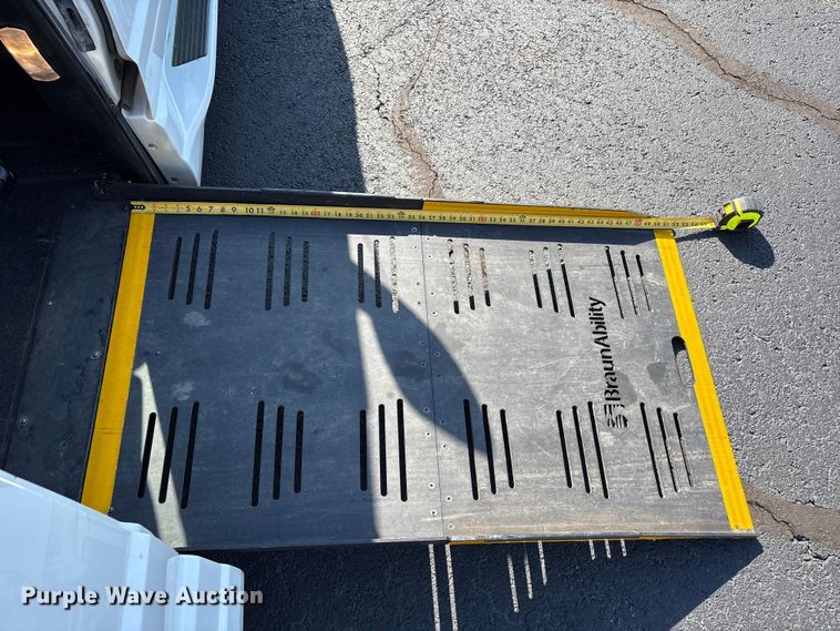 image for item NK9076 2019 Dodge Grand Caravan handicap accessible van