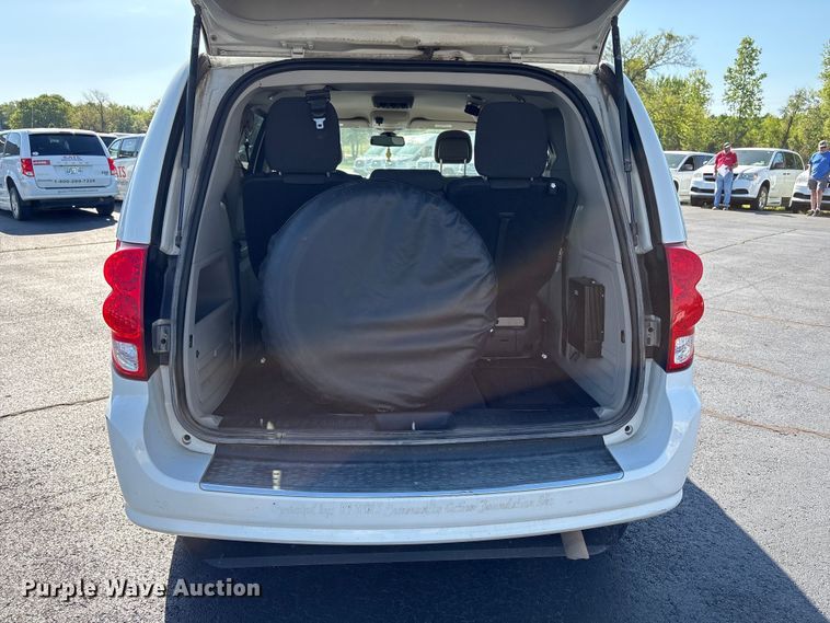 image for item NK9076 2019 Dodge Grand Caravan handicap accessible van