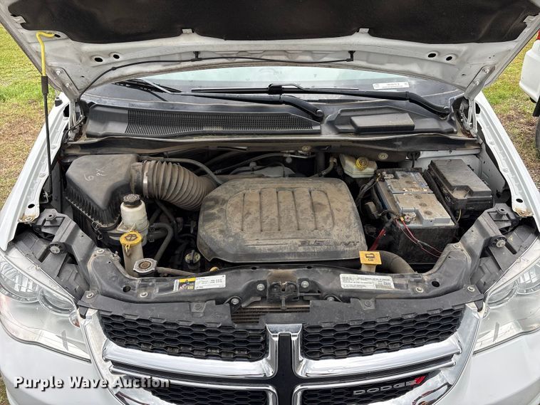 image for item NK9076 2019 Dodge Grand Caravan handicap accessible van