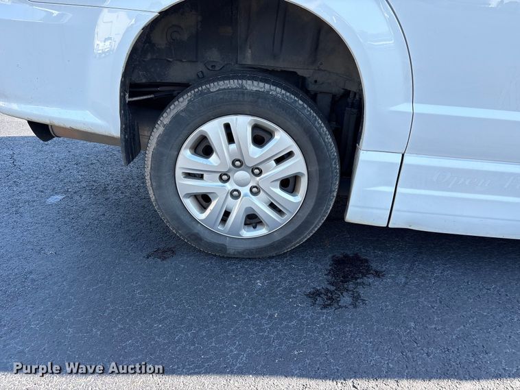 image for item NK9076 2019 Dodge Grand Caravan handicap accessible van