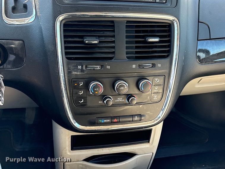 image for item NK9076 2019 Dodge Grand Caravan handicap accessible van