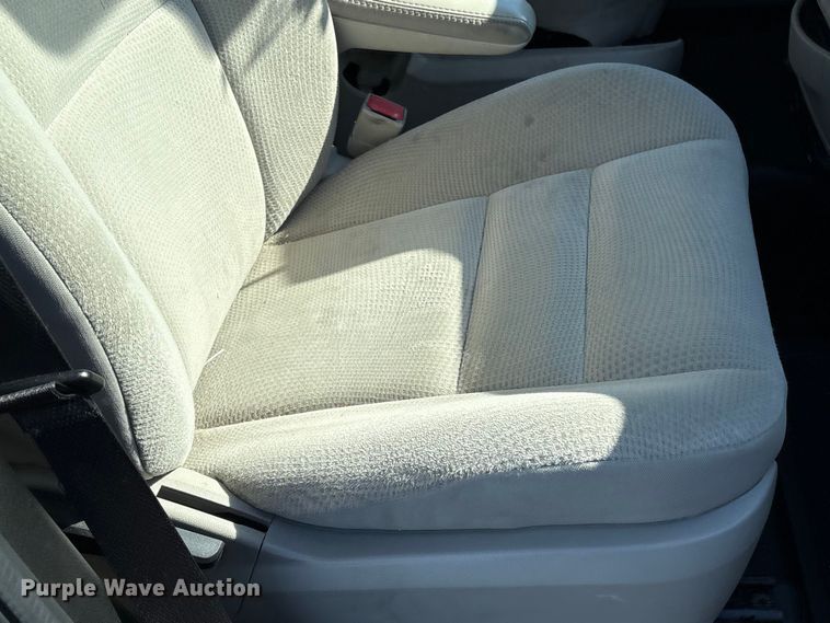 image for item NK9076 2019 Dodge Grand Caravan handicap accessible van