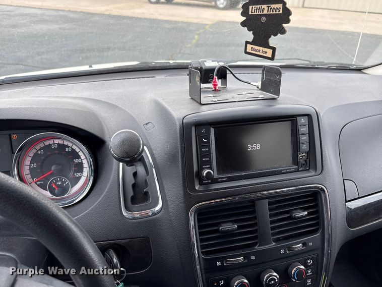 image for item NK9077 2018 Dodge Grand Caravan handicap accessible van