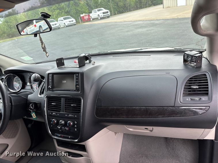 image for item NK9077 2018 Dodge Grand Caravan handicap accessible van