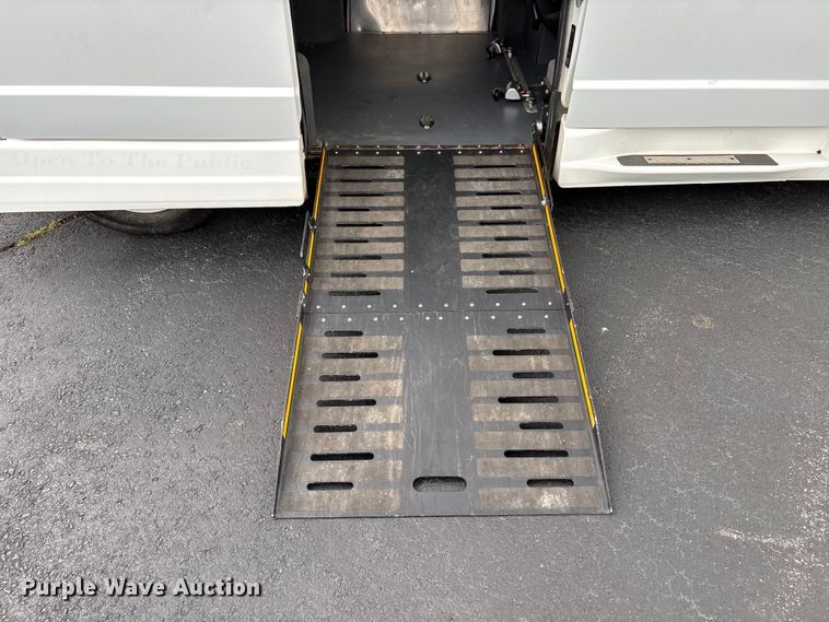 image for item NK9077 2018 Dodge Grand Caravan handicap accessible van