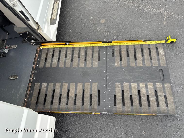 image for item NK9077 2018 Dodge Grand Caravan handicap accessible van