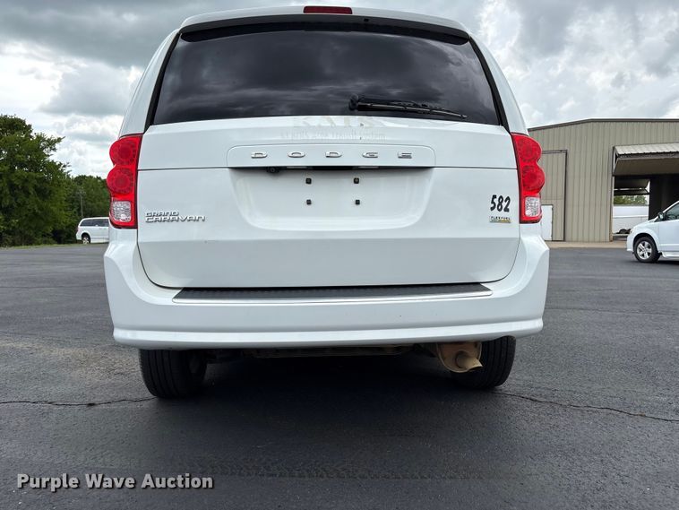 image for item NK9078 2017 Dodge Grand Caravan handicap accessible van