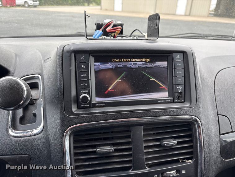 image for item NK9078 2017 Dodge Grand Caravan handicap accessible van