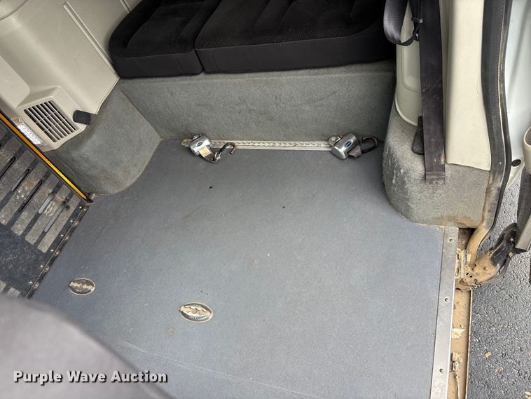 image for item NK9078 2017 Dodge Grand Caravan handicap accessible van