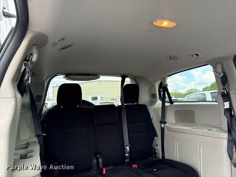 image for item NK9078 2017 Dodge Grand Caravan handicap accessible van