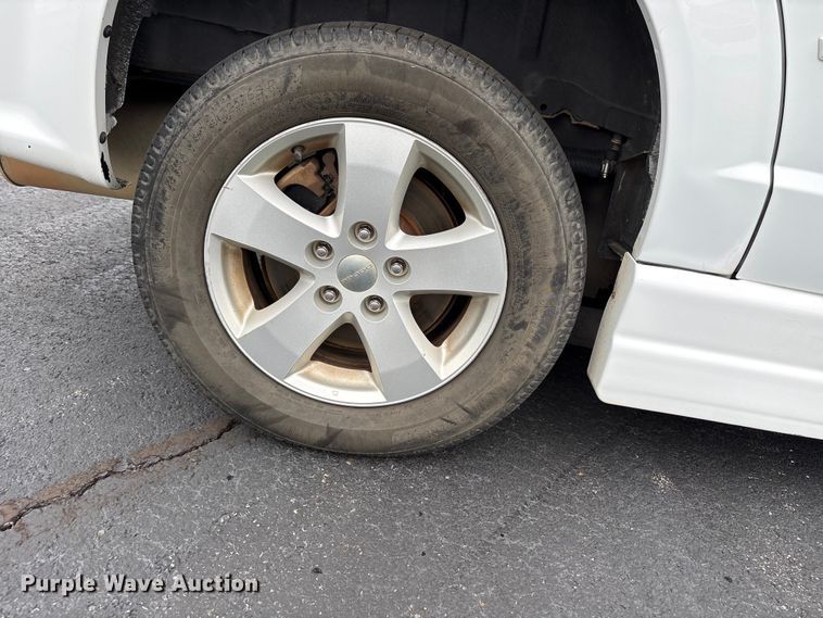 image for item NK9078 2017 Dodge Grand Caravan handicap accessible van