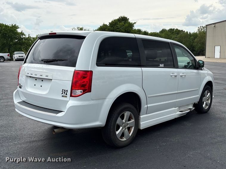 image for item NK9079 2017 Dodge Grand Caravan handicap accessible van