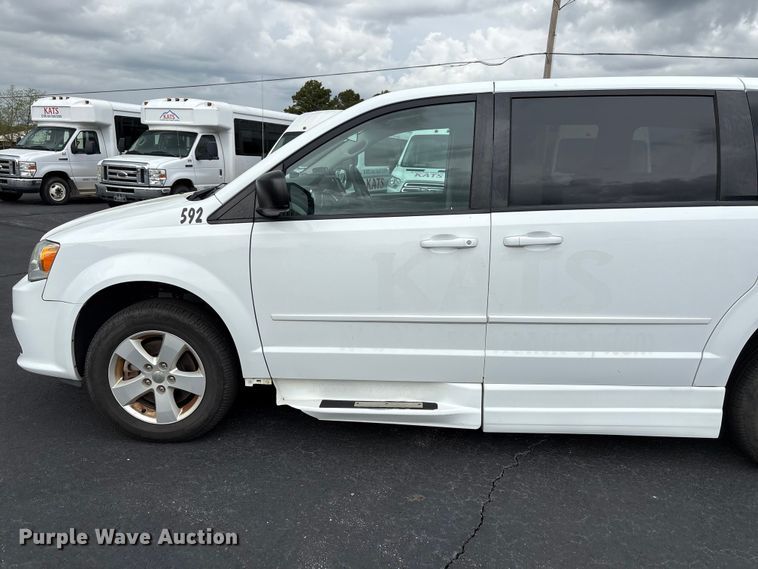 image for item NK9079 2017 Dodge Grand Caravan handicap accessible van