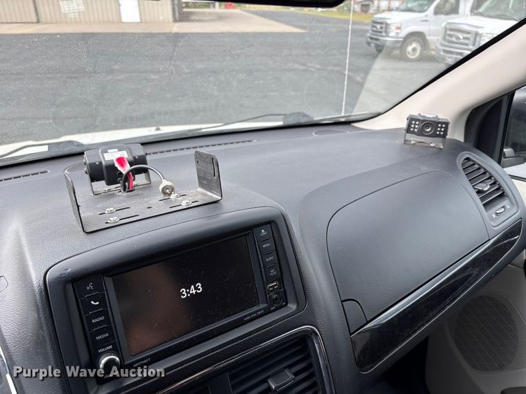 image for item NK9079 2017 Dodge Grand Caravan handicap accessible van