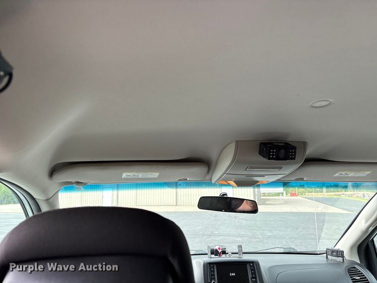 image for item NK9079 2017 Dodge Grand Caravan handicap accessible van