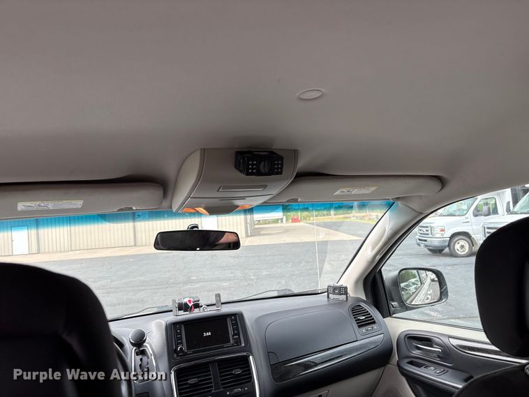 image for item NK9079 2017 Dodge Grand Caravan handicap accessible van