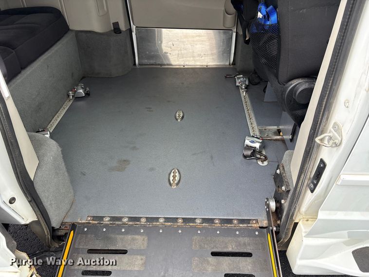 image for item NK9079 2017 Dodge Grand Caravan handicap accessible van