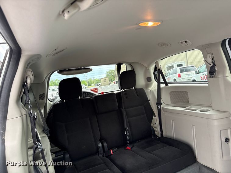 image for item NK9079 2017 Dodge Grand Caravan handicap accessible van