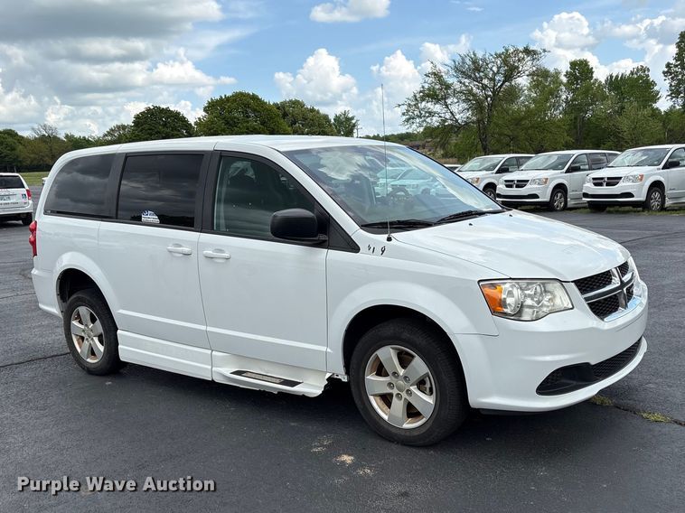 image for item NK9080 2018 Dodge Grand Caravan handicap accessible van