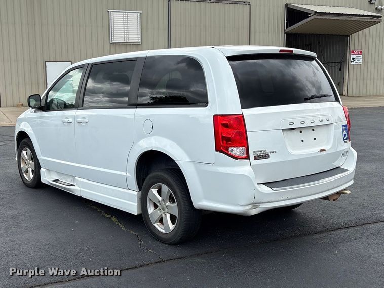 image for item NK9080 2018 Dodge Grand Caravan handicap accessible van