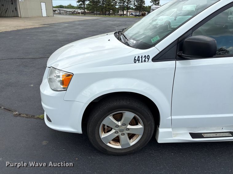 image for item NK9080 2018 Dodge Grand Caravan handicap accessible van