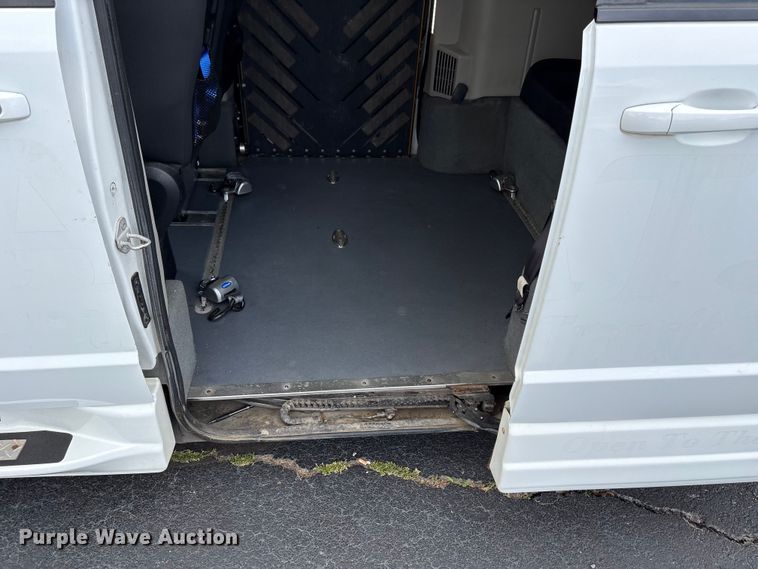 image for item NK9080 2018 Dodge Grand Caravan handicap accessible van
