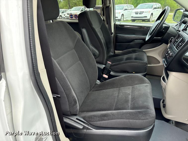 image for item NK9080 2018 Dodge Grand Caravan handicap accessible van