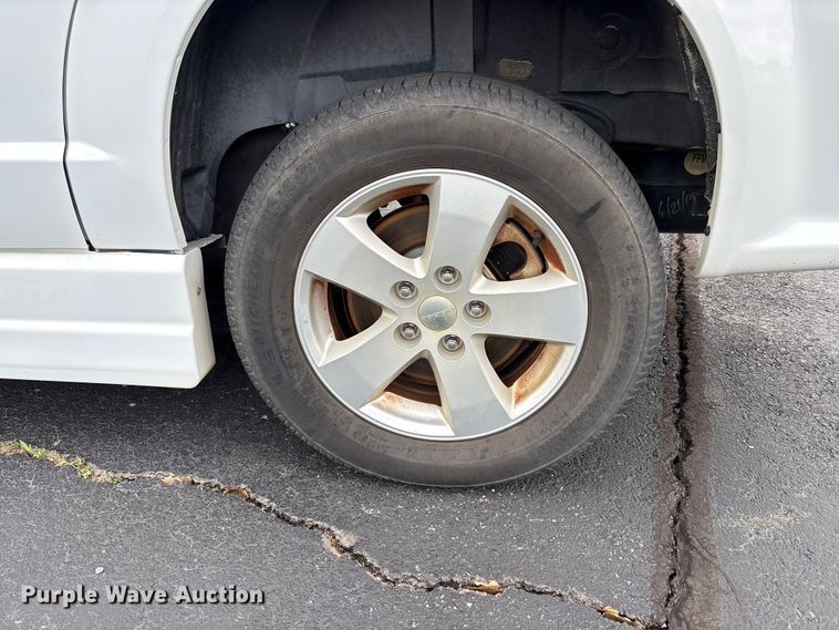 image for item NK9080 2018 Dodge Grand Caravan handicap accessible van