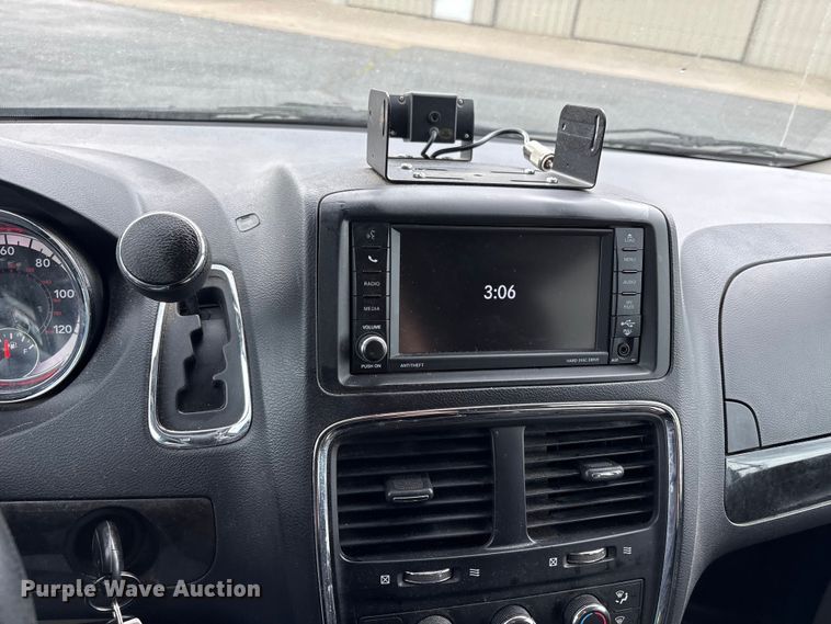 image for item NK9081 2019 Dodge Grand Caravan handicap accessible van