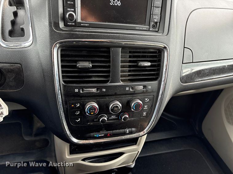 image for item NK9081 2019 Dodge Grand Caravan handicap accessible van