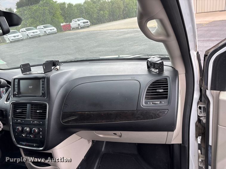 image for item NK9081 2019 Dodge Grand Caravan handicap accessible van