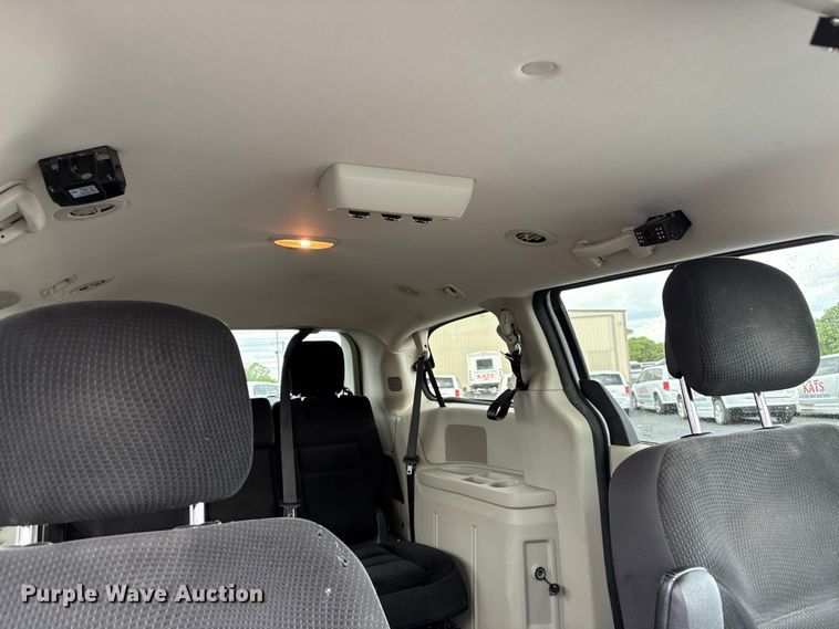 image for item NK9081 2019 Dodge Grand Caravan handicap accessible van