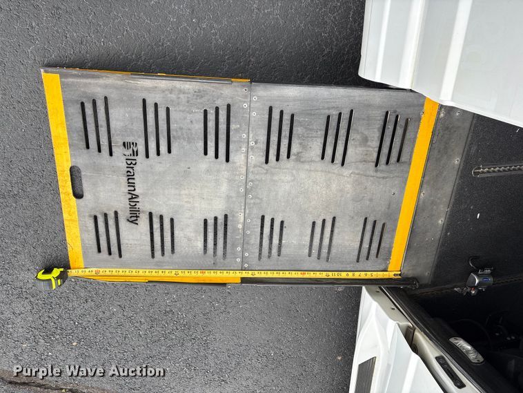 image for item NK9081 2019 Dodge Grand Caravan handicap accessible van