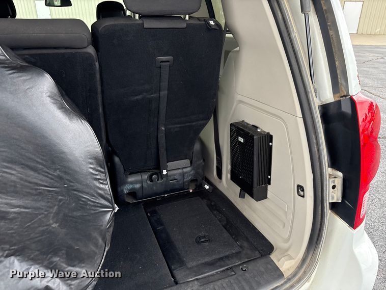 image for item NK9081 2019 Dodge Grand Caravan handicap accessible van
