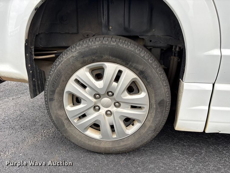 image for item NK9081 2019 Dodge Grand Caravan handicap accessible van