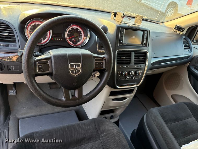 image for item NK9082 2018 Dodge Grand Caravan handicap accessible van