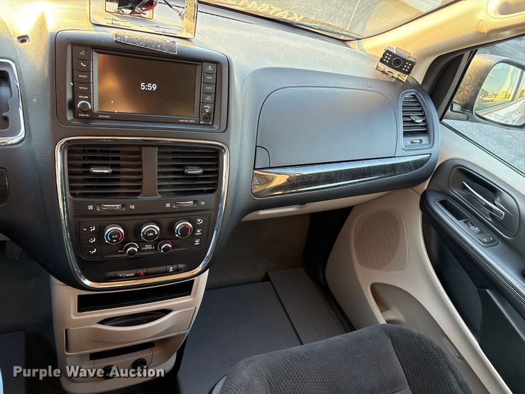 image for item NK9082 2018 Dodge Grand Caravan handicap accessible van