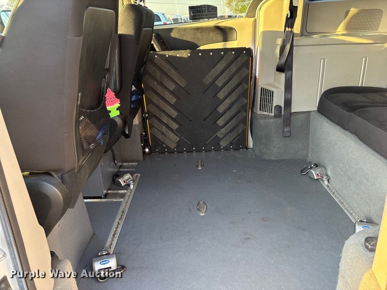 image for item NK9082 2018 Dodge Grand Caravan handicap accessible van