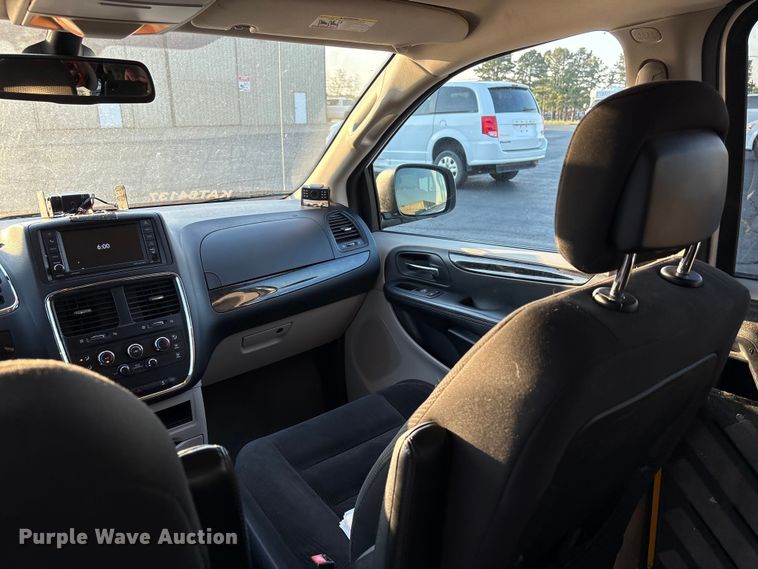 image for item NK9082 2018 Dodge Grand Caravan handicap accessible van
