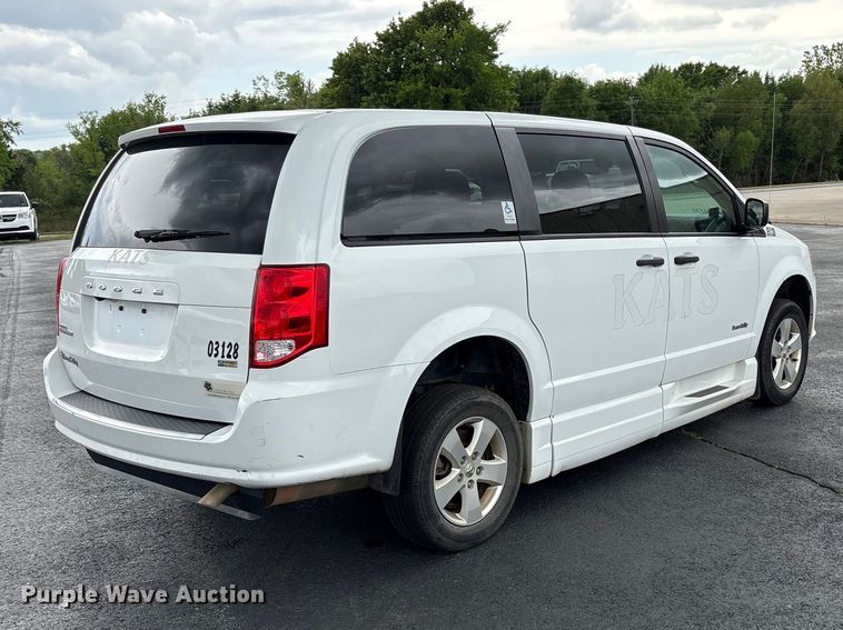 image for item NK9083 2019 Dodge Grand Caravan handicap accessible van