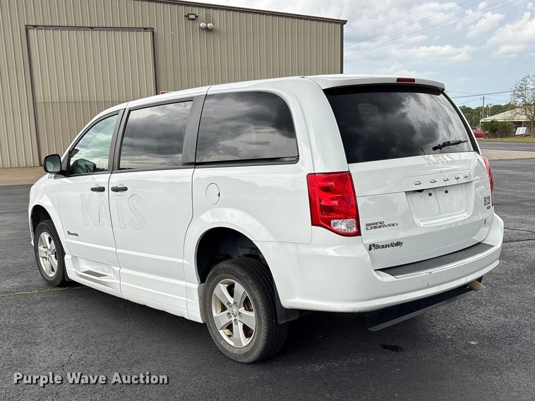 image for item NK9083 2019 Dodge Grand Caravan handicap accessible van