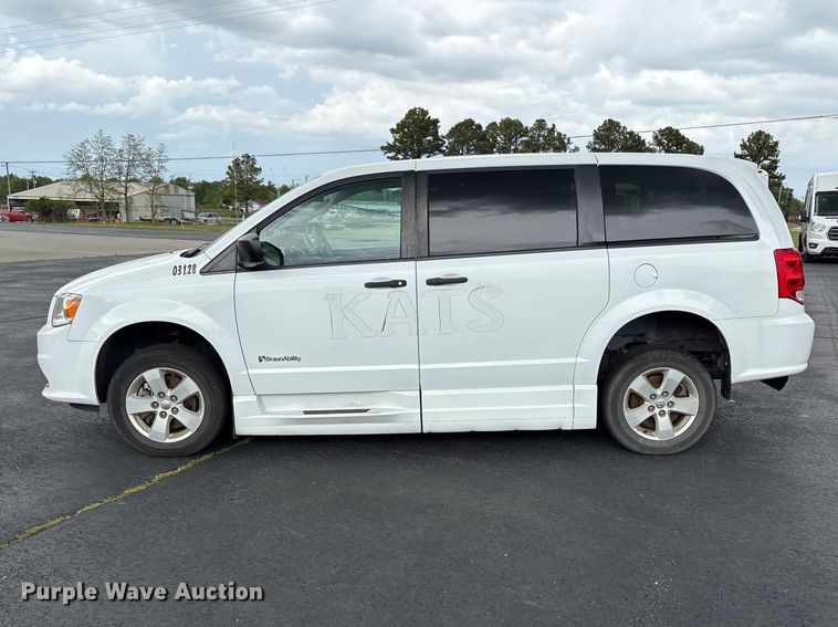 image for item NK9083 2019 Dodge Grand Caravan handicap accessible van