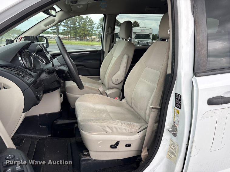 image for item NK9083 2019 Dodge Grand Caravan handicap accessible van