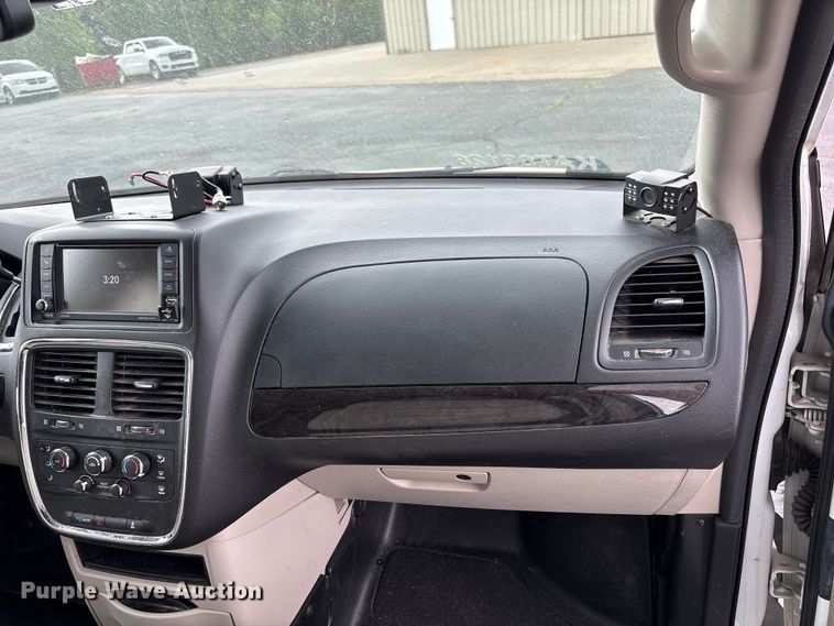 image for item NK9083 2019 Dodge Grand Caravan handicap accessible van