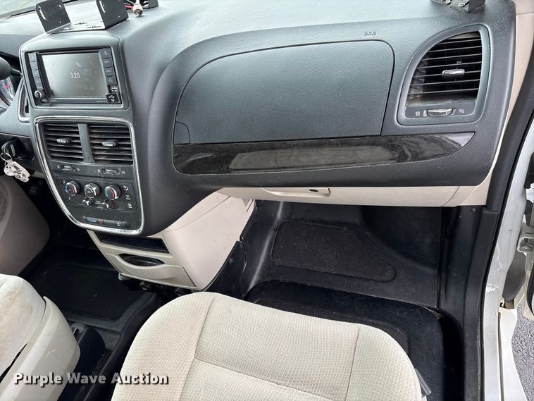 image for item NK9083 2019 Dodge Grand Caravan handicap accessible van